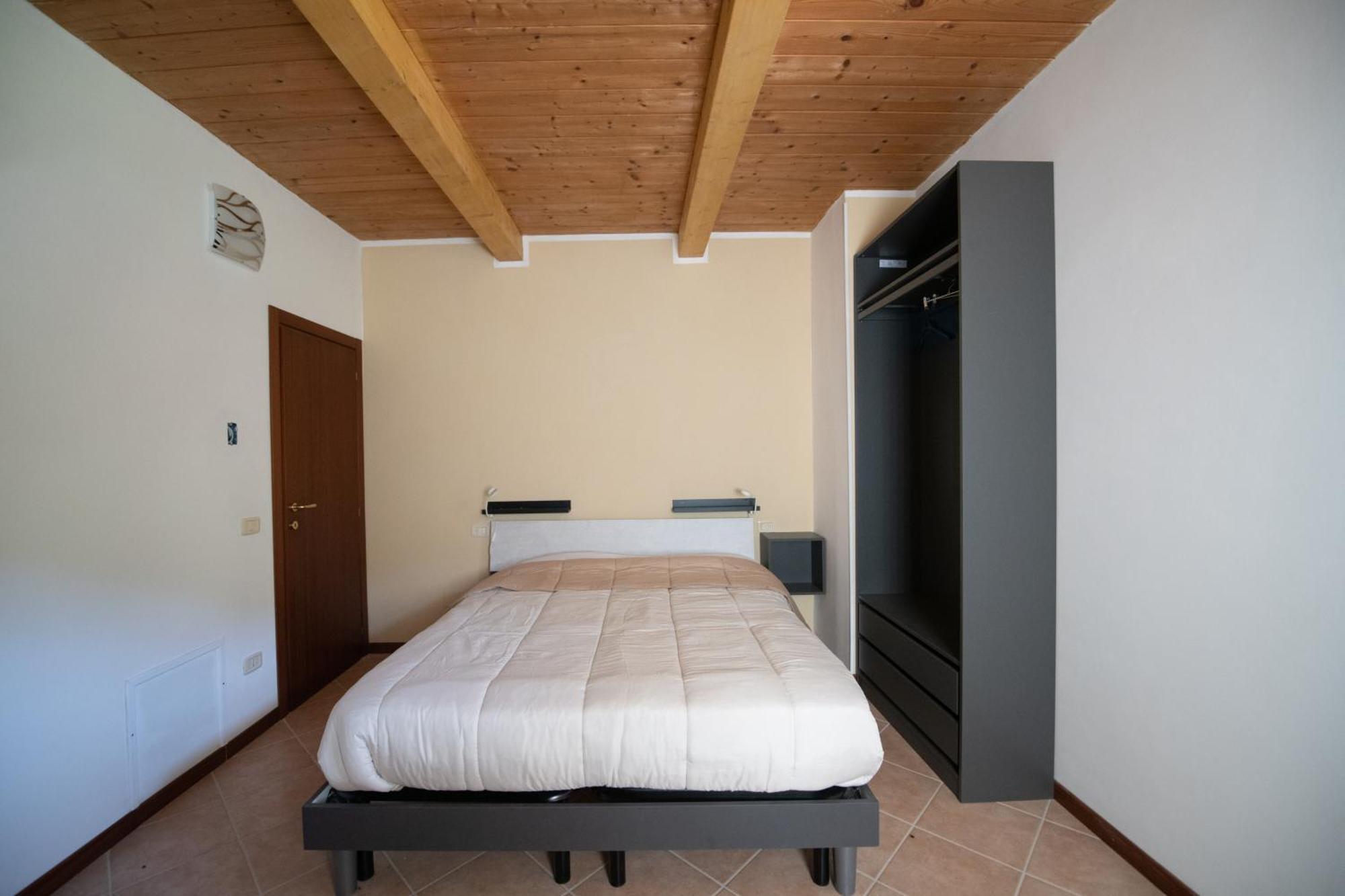Affittacamere Casa Galie Comunanza Esterno foto