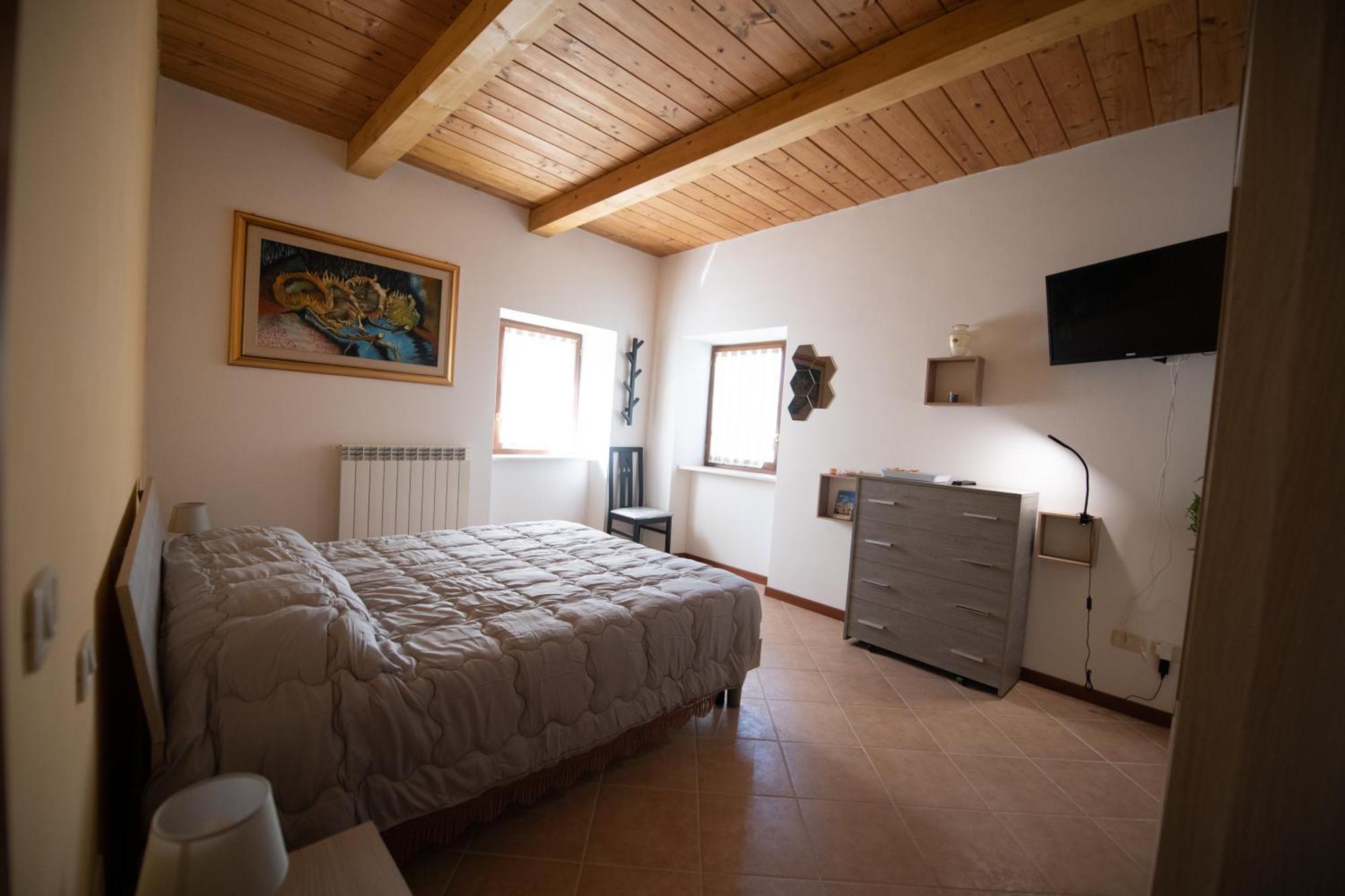 Affittacamere Casa Galie Comunanza Esterno foto