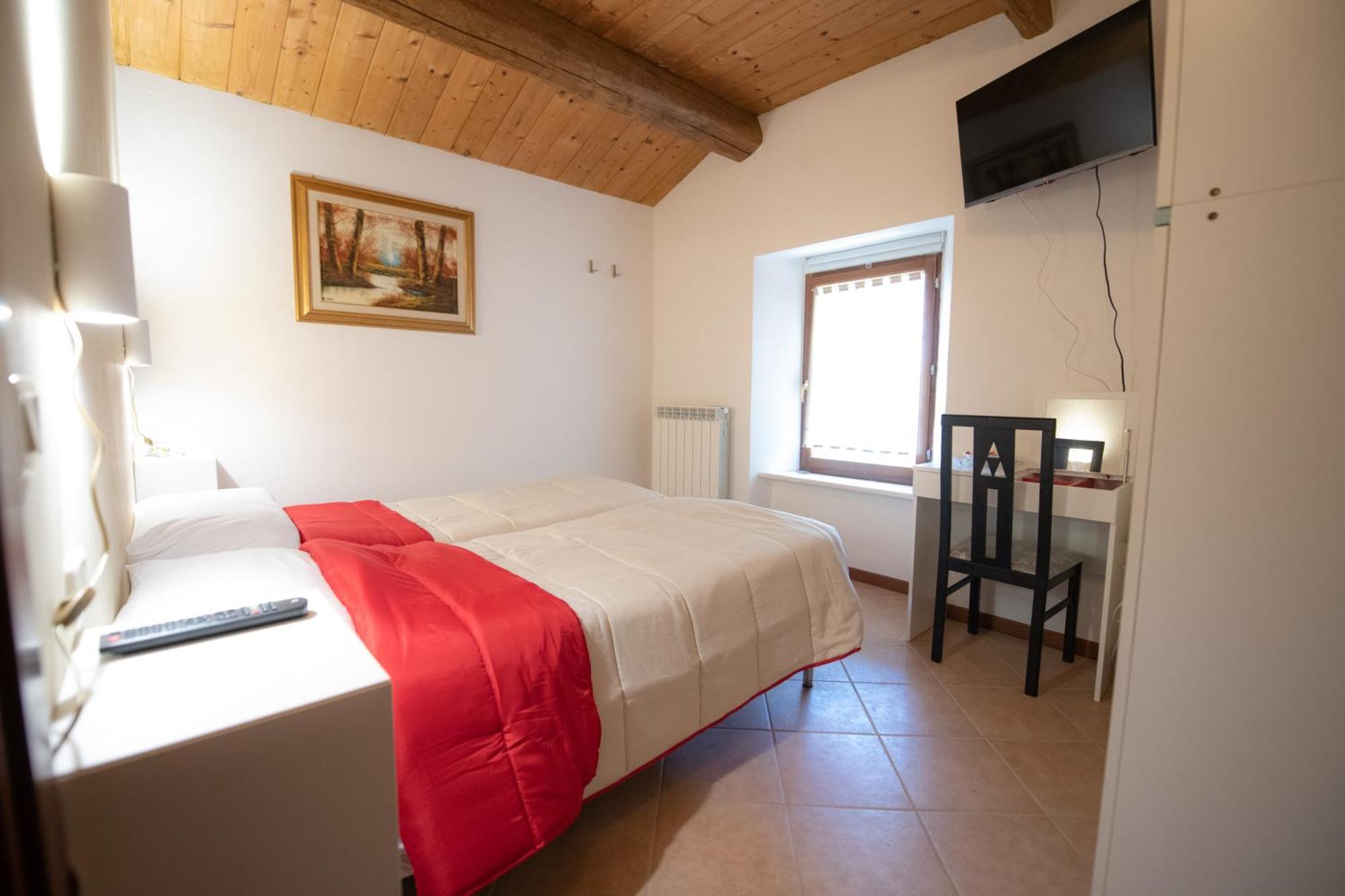 Affittacamere Casa Galie Comunanza Esterno foto